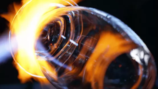 Rebrûlage et Polissage des surfaces des articles en verre